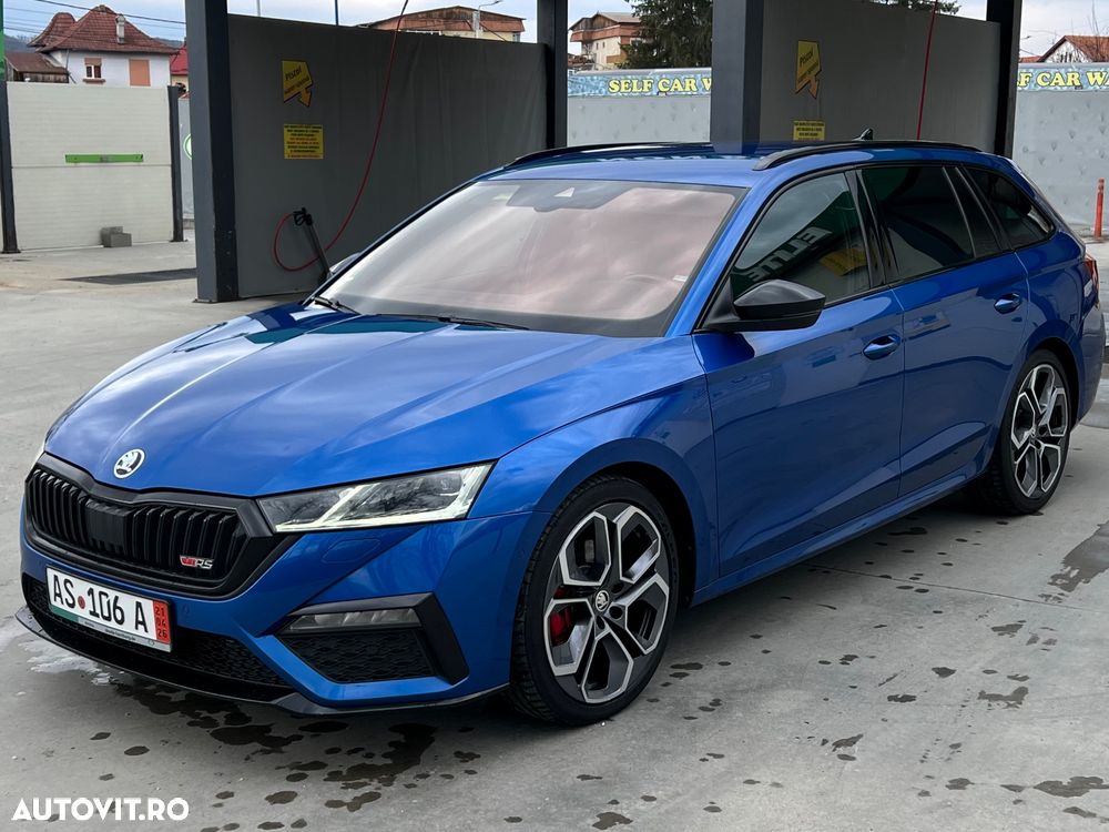 Skoda Octavia 2.0 TDI DSG RS Plus - 1
