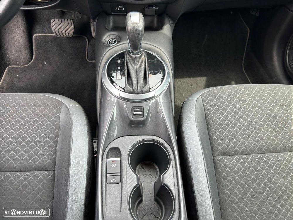 Nissan Juke 1.0 DIG-T DCT N-Connecta - 19