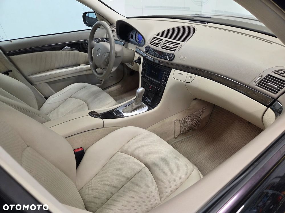 Mercedes-Benz Klasa E 320 CDI T Avantgarde - 13