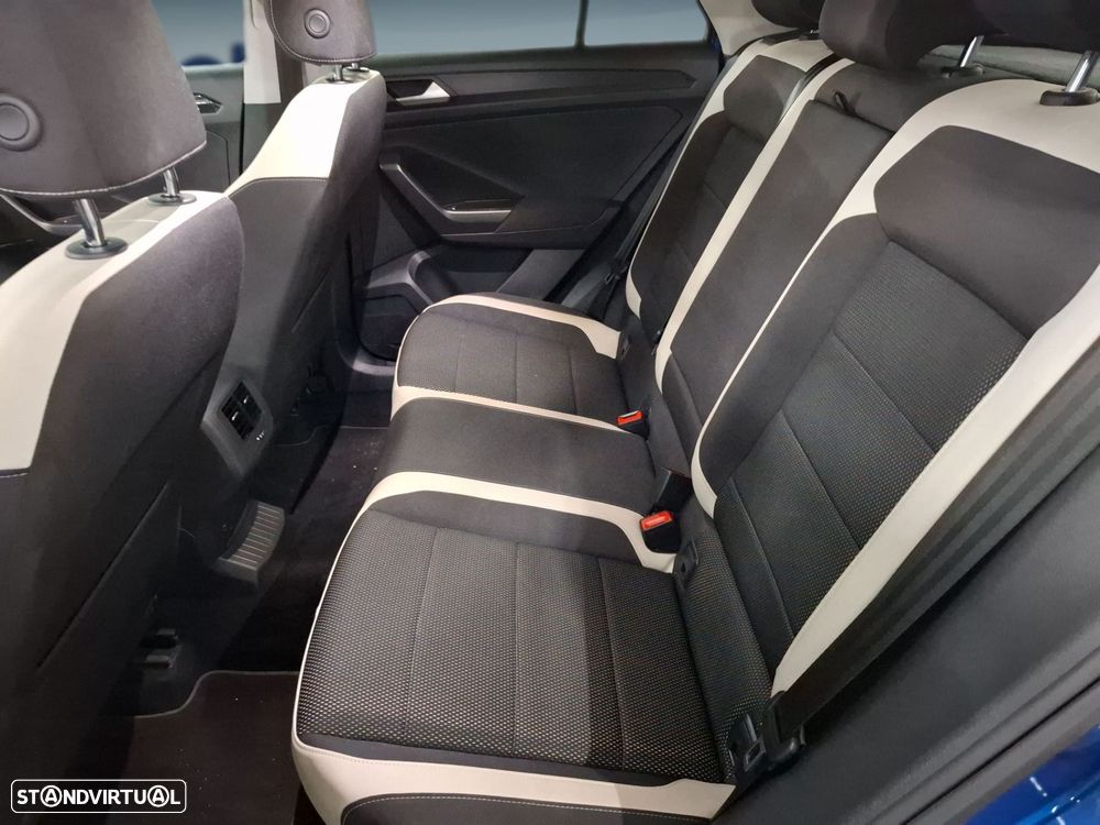 VW T-Roc 1.6 TDI Sport - 14