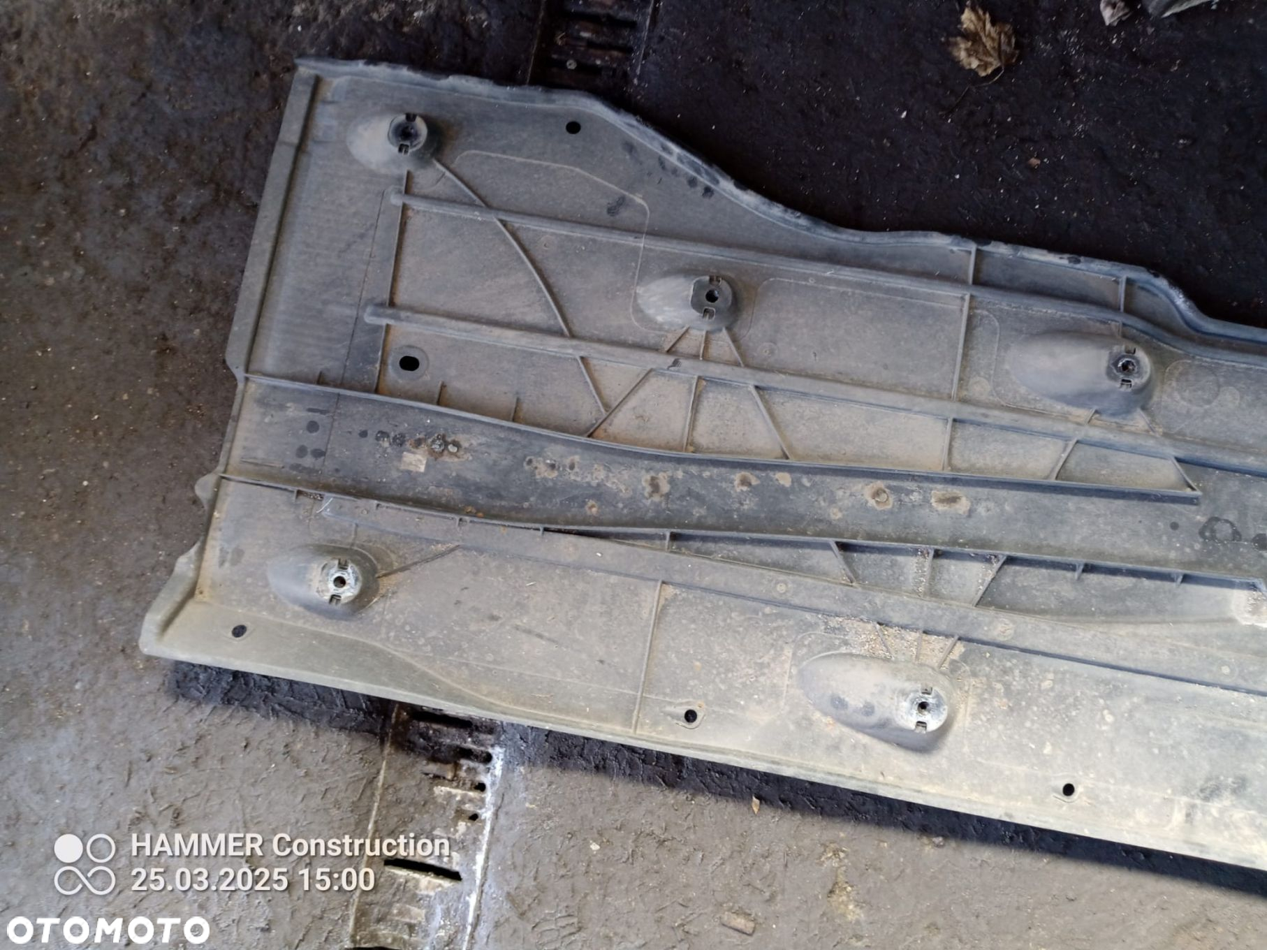 OSŁONA PODWOZIA OCTAVIA III 5E5 1.6 TDI 5Q0825201S 5Q0825202S 5Q0825230H  SKODA 2012-2016 - 5