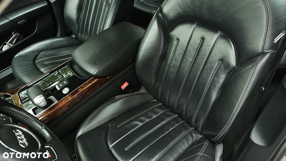 Audi A8 - 6