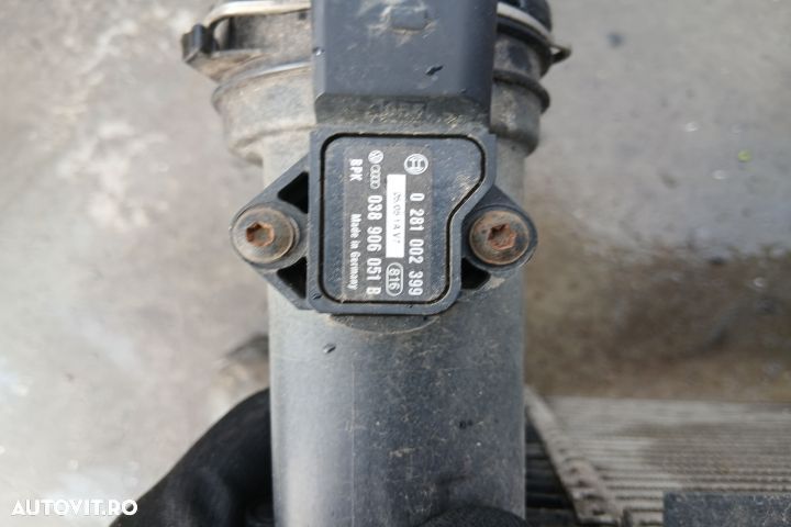 Intercooler 1K0145803Q 0281002399 038906051B 1K0145803Q 0281002399 03 - 3