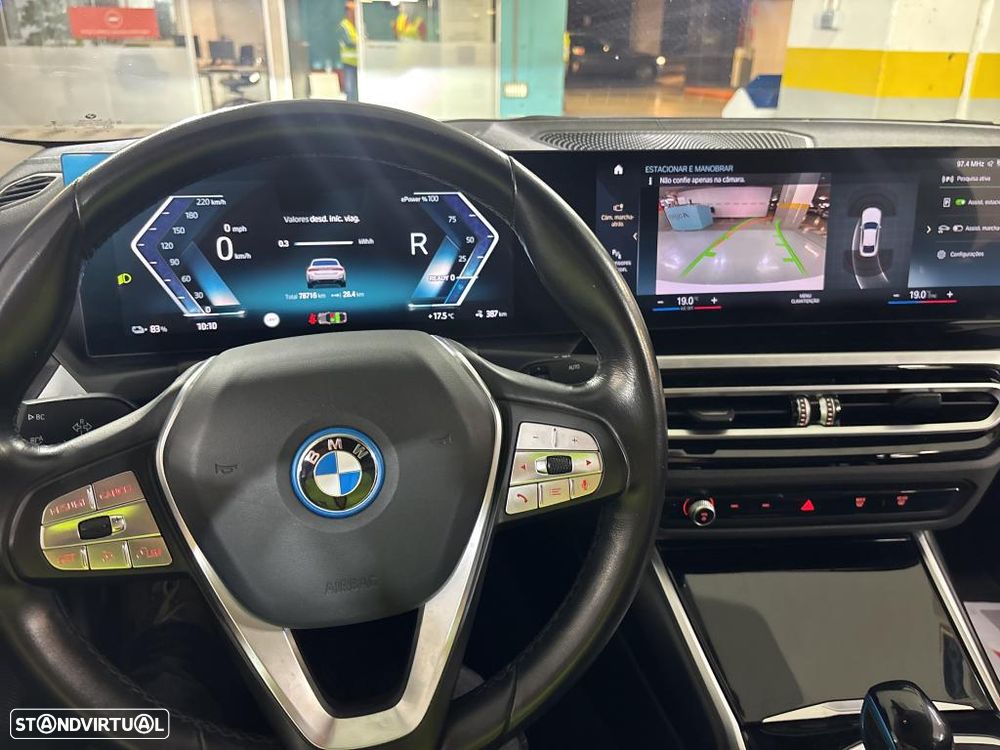 BMW i4 eDrive40 - 9