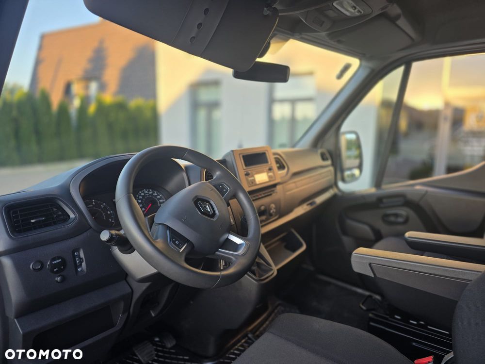 Renault Master - 10