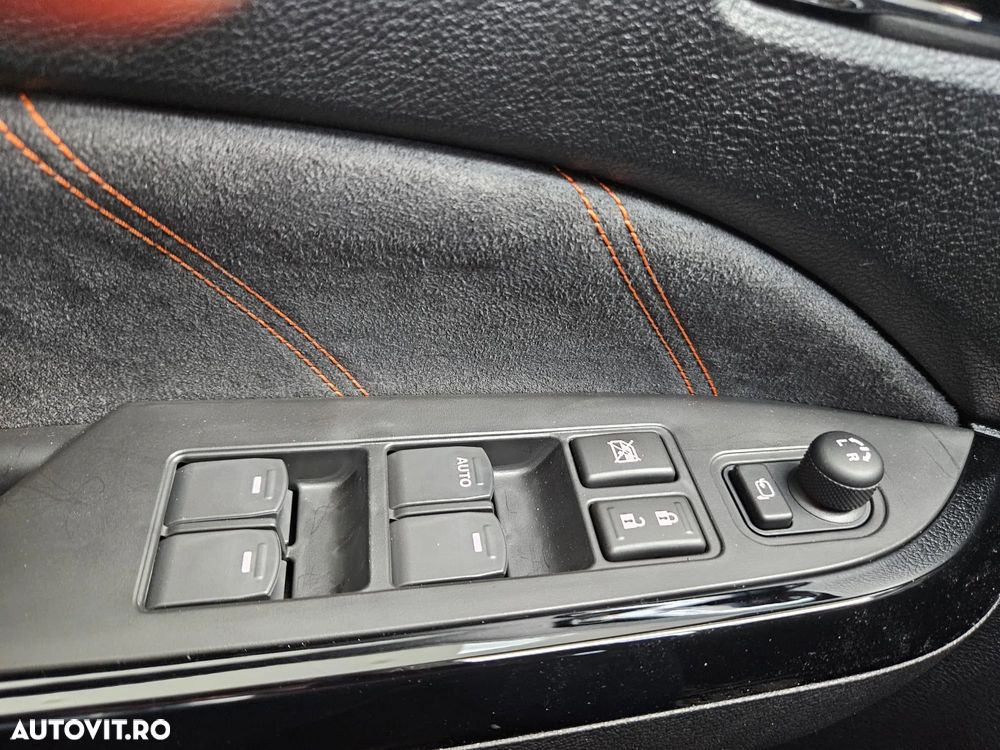 Suzuki Vitara 1.4 Boosterjet 6AT MHEV Spirit - 10