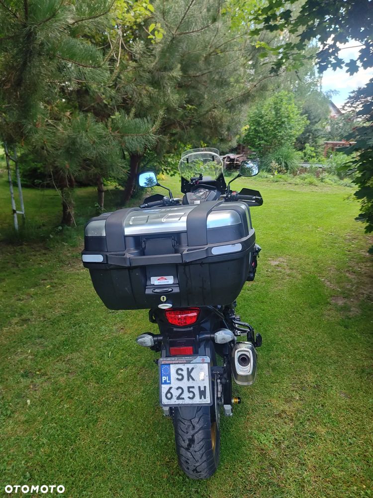 Suzuki DL - 5