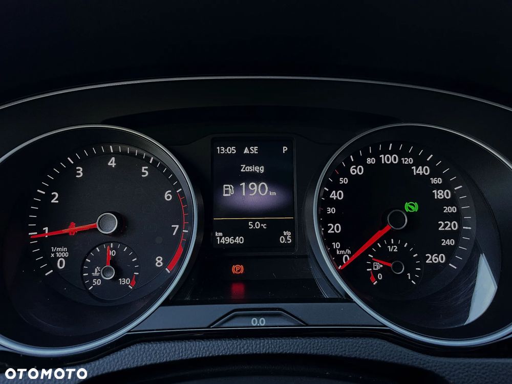 Volkswagen Passat 1.8 TSI (BlueMotion Technology) DSG Comfortline - 21