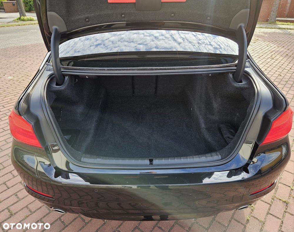 BMW Seria 5 - 23