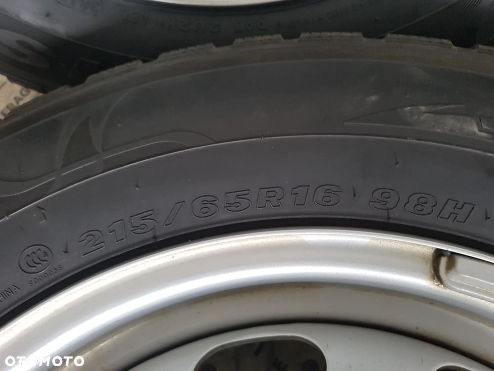KOŁA ZIMA  DACIA DASTER 5X114,3  6,5JX16 215/65R16 - 6