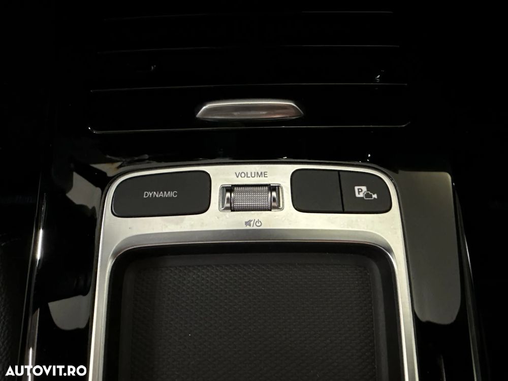 Mercedes-Benz A 250 - 18