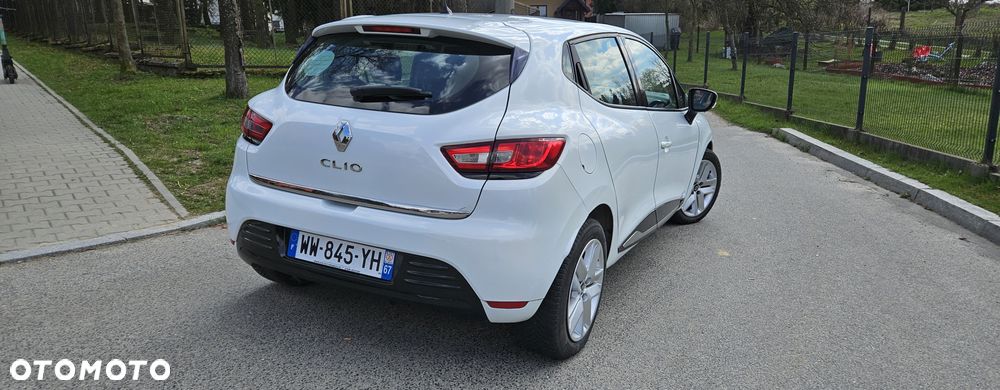Renault Clio - 31
