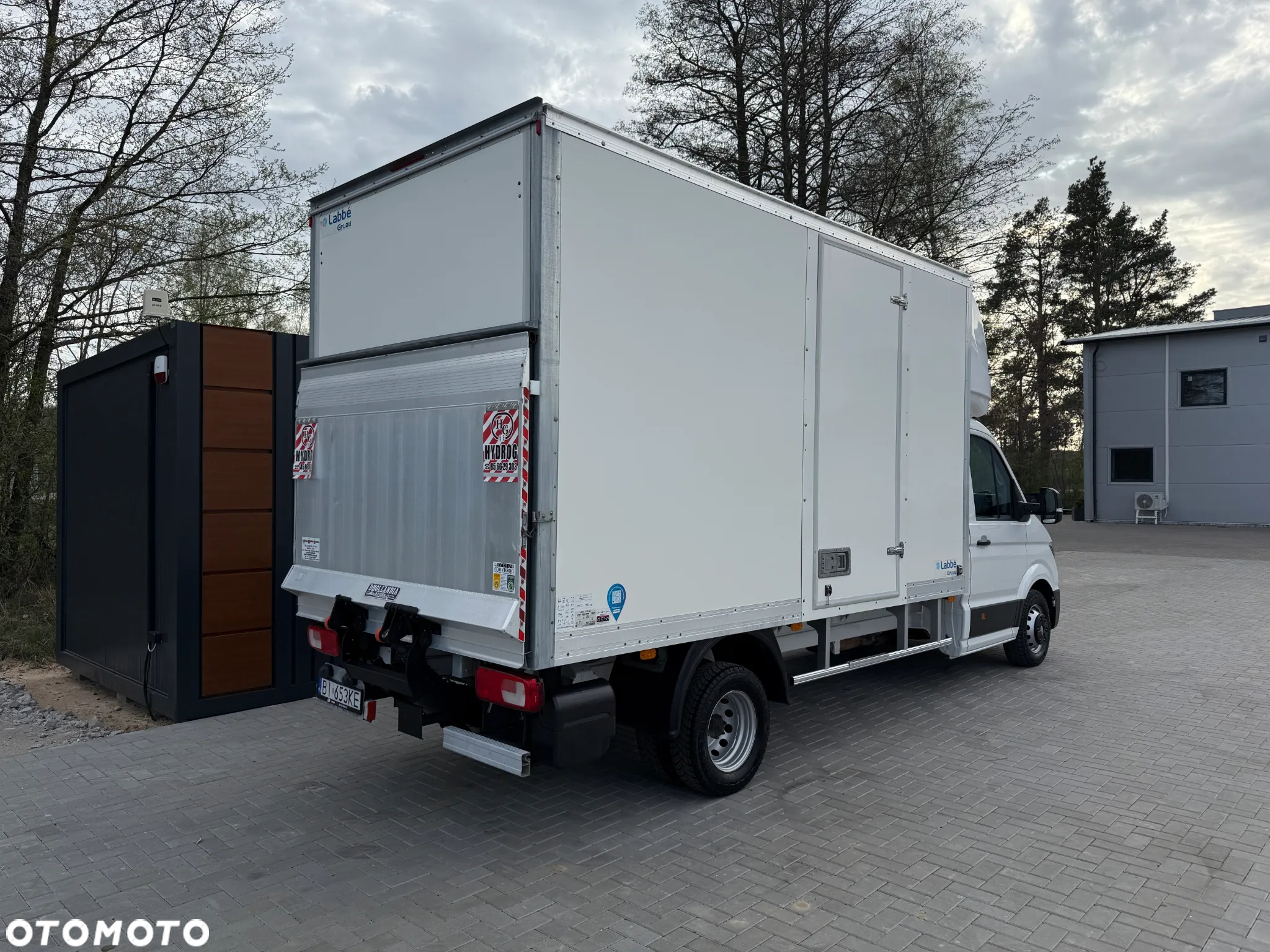Volkswagen Crafter 2.0 177KM / 12.2021 / 99.200KM /  Kontener 8EP + Drzwi Boczne / Winda 750KG / ZAREJESTROWANY - 7
