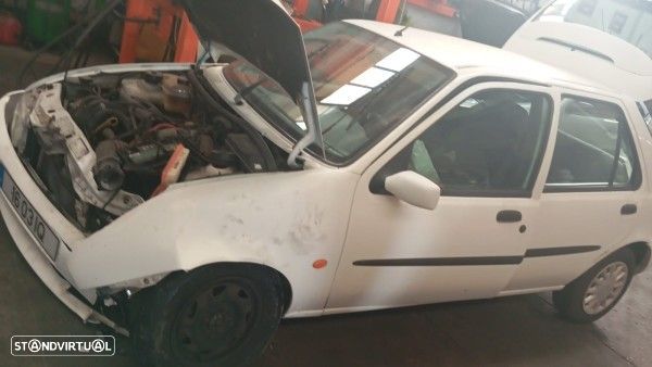 Para Peças Ford Fiesta Iv (Ja_, Jb_)