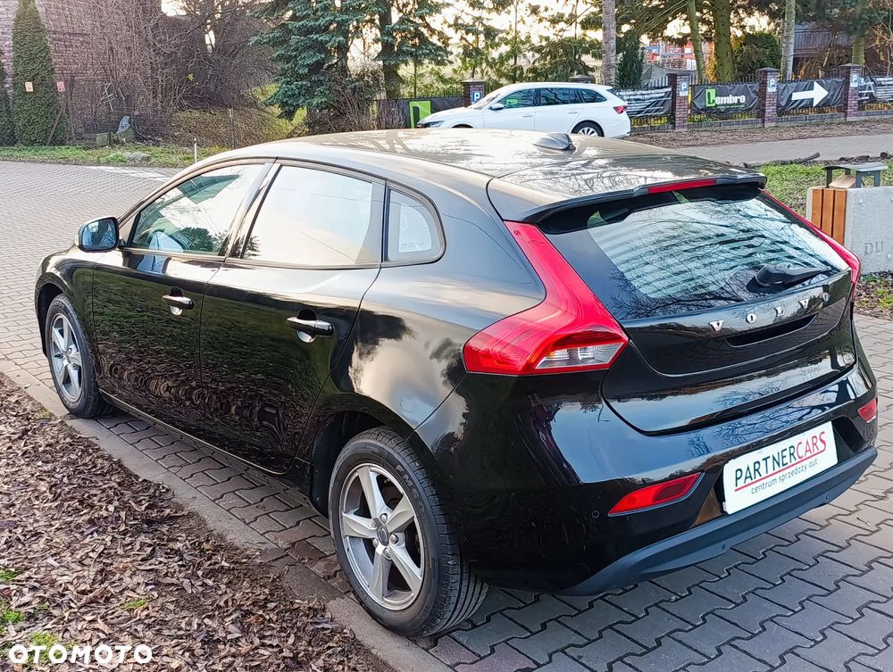 Volvo V40 D2 - 7