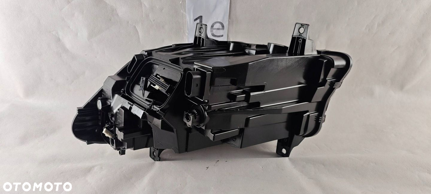 Mercedes SPRINTER 907 910 FULL LED PRAWY PERFORMANCE LAMPA A9109067200 - 8