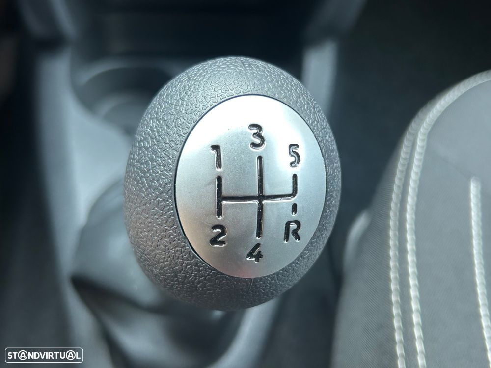 Dacia Sandero 0.9 TCe Confort - 24