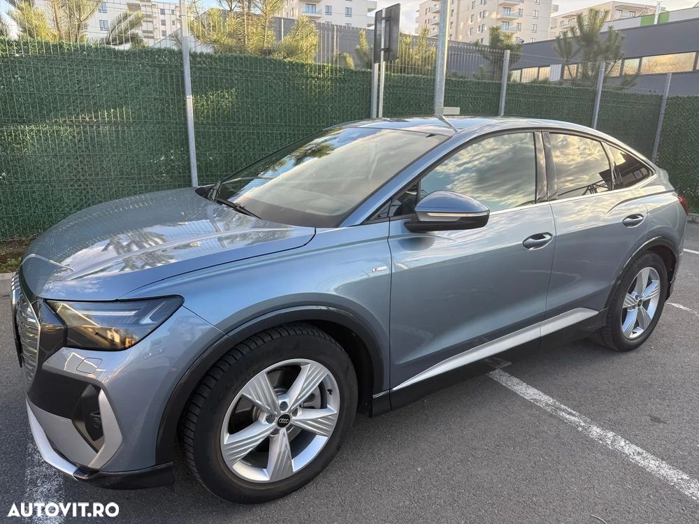 Audi Q4 50 quattro - 8