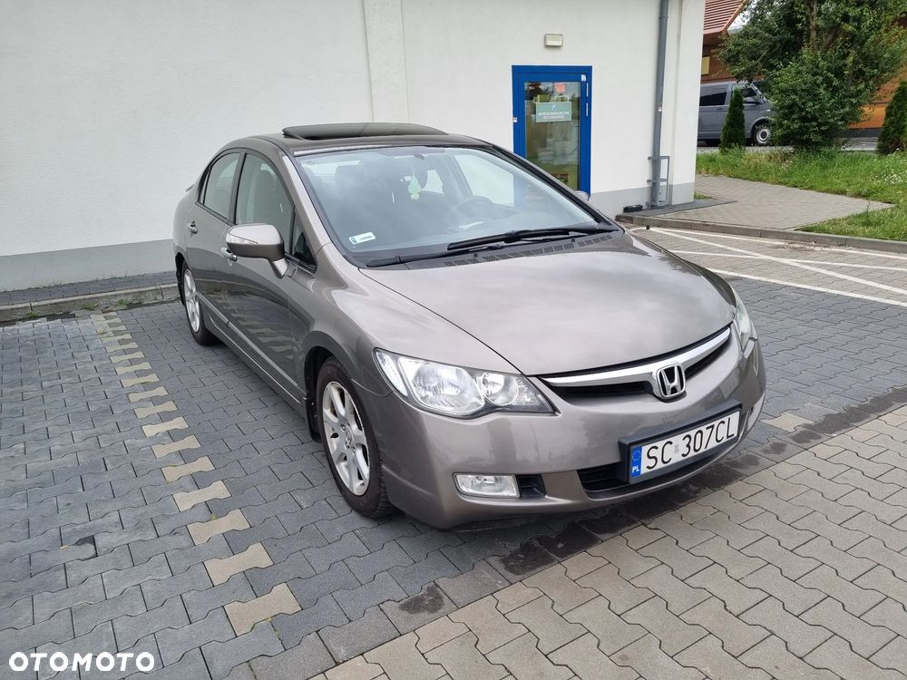 Honda Civic 1.8 Executive - 11