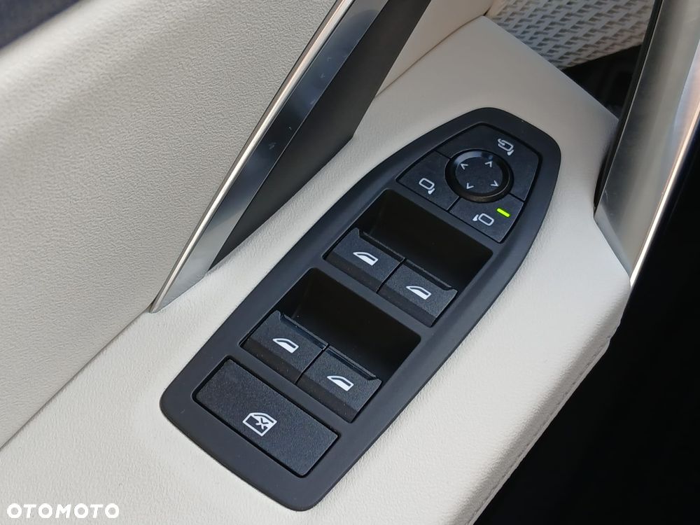 BMW X1 xDrive20d mHEV M Sport sport - 22