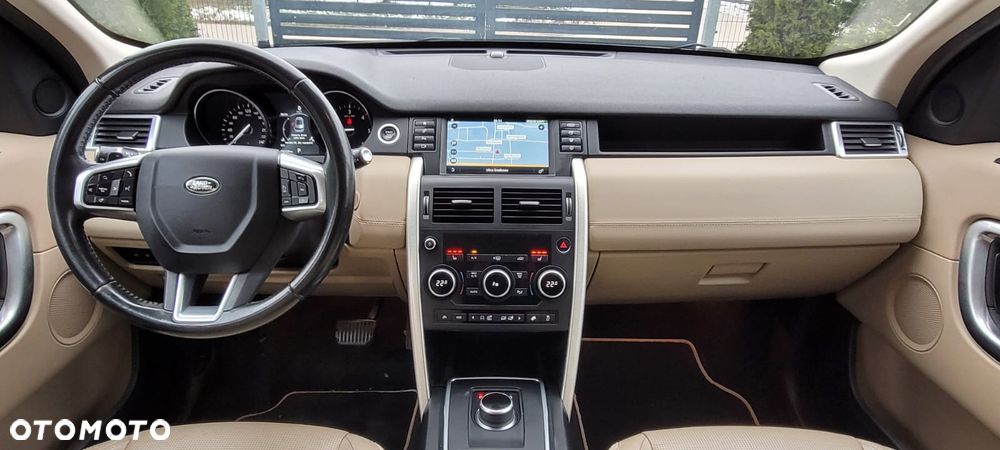 Land Rover Discovery Sport TD4 HSE - 15