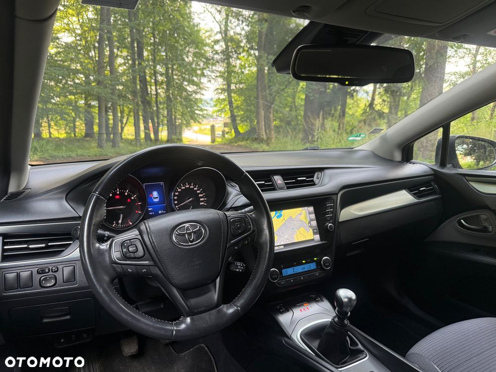 Toyota Avensis Touring Sports 1.8 Edition S+ - 9