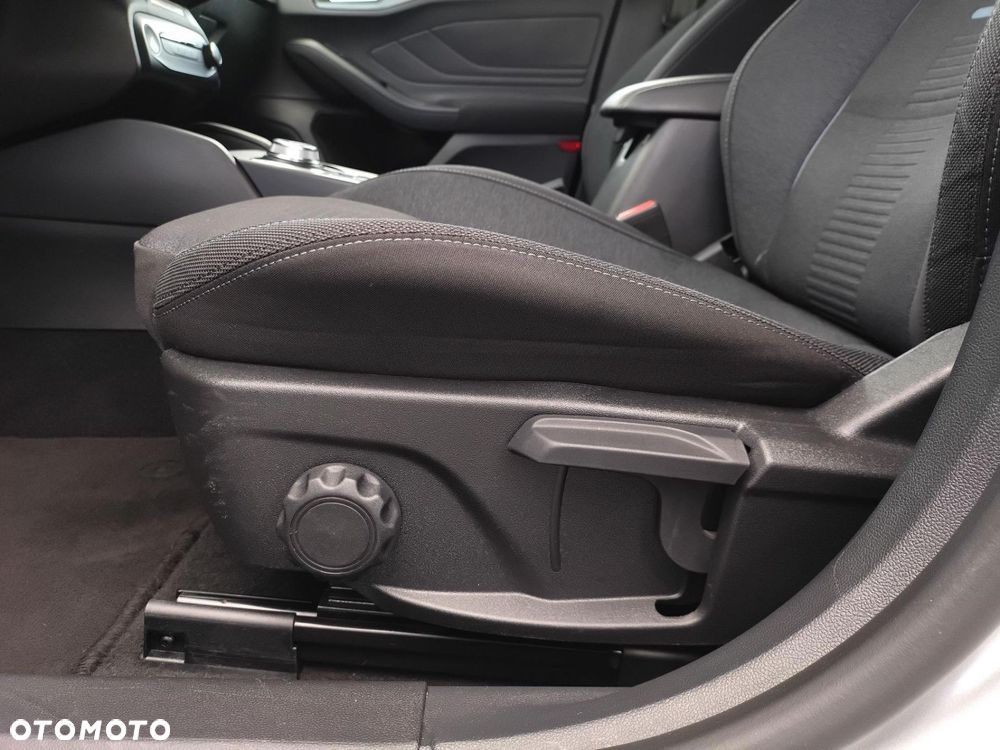 Ford Focus 1.5 EcoBlue Active X - 28