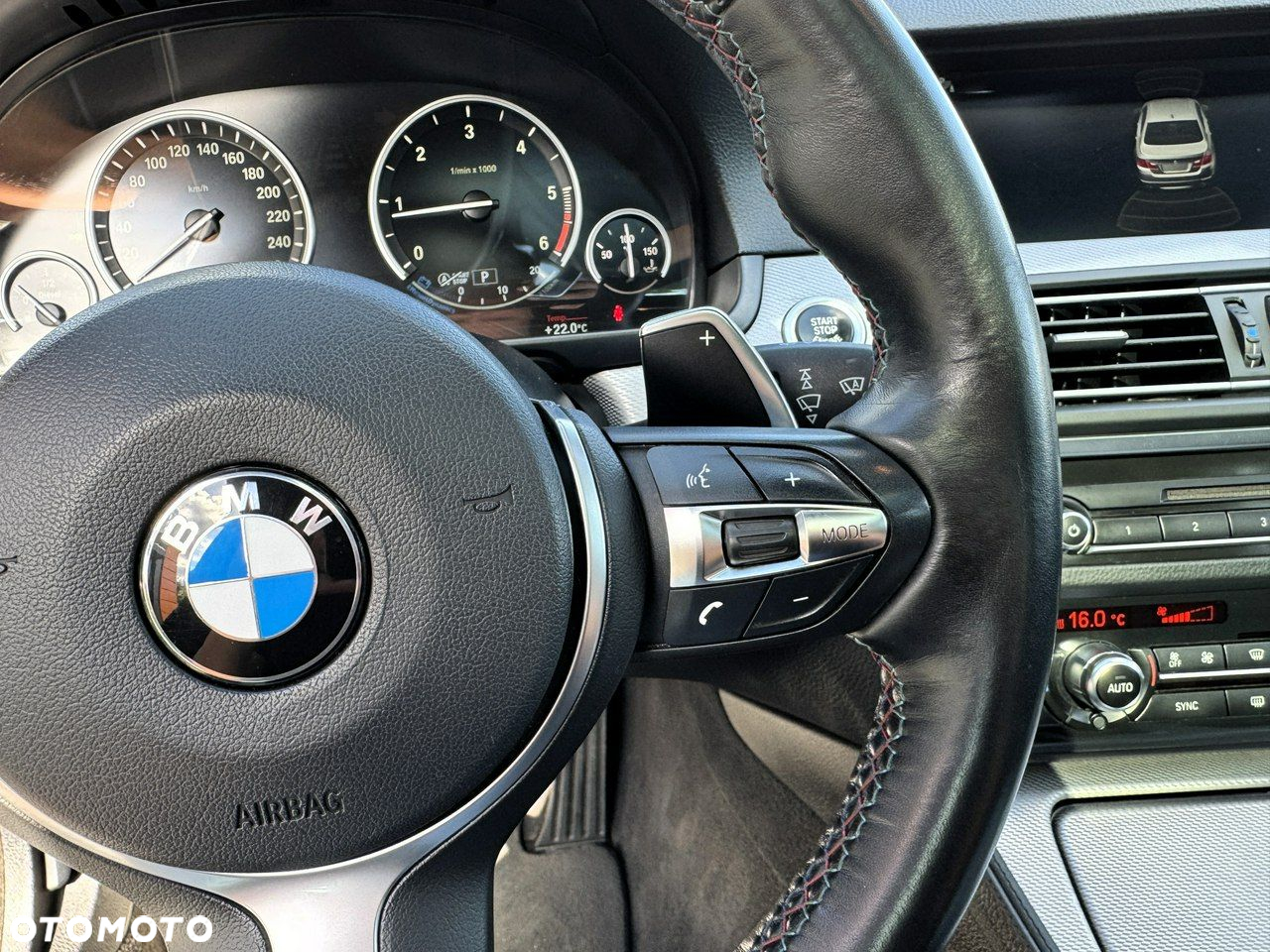 BMW Seria 5 525d xDrive - 16