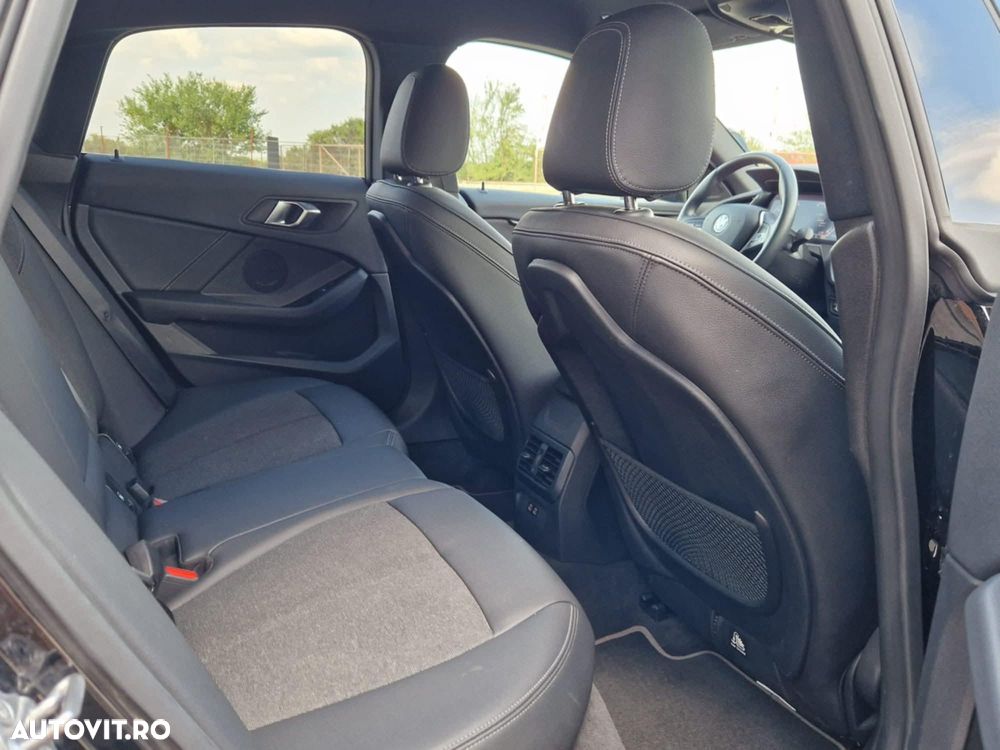 BMW Seria 2 218d AT - 8