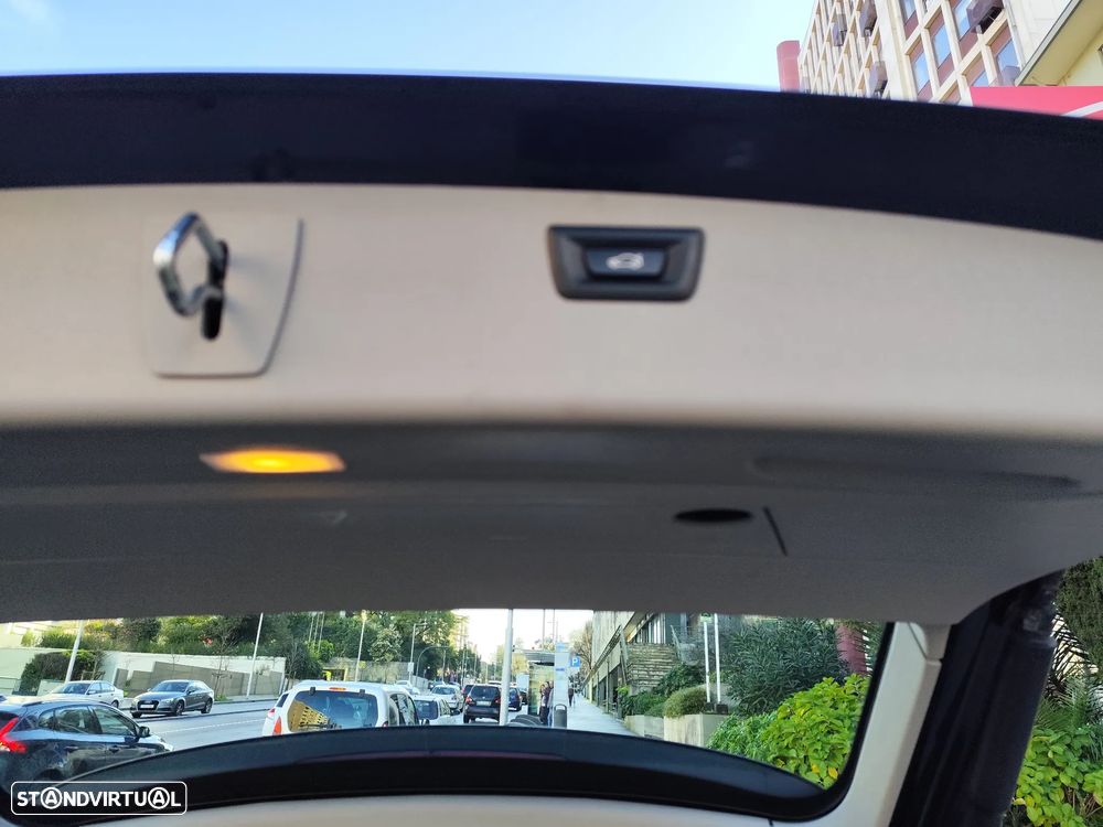 BMW 320 d Auto - 19
