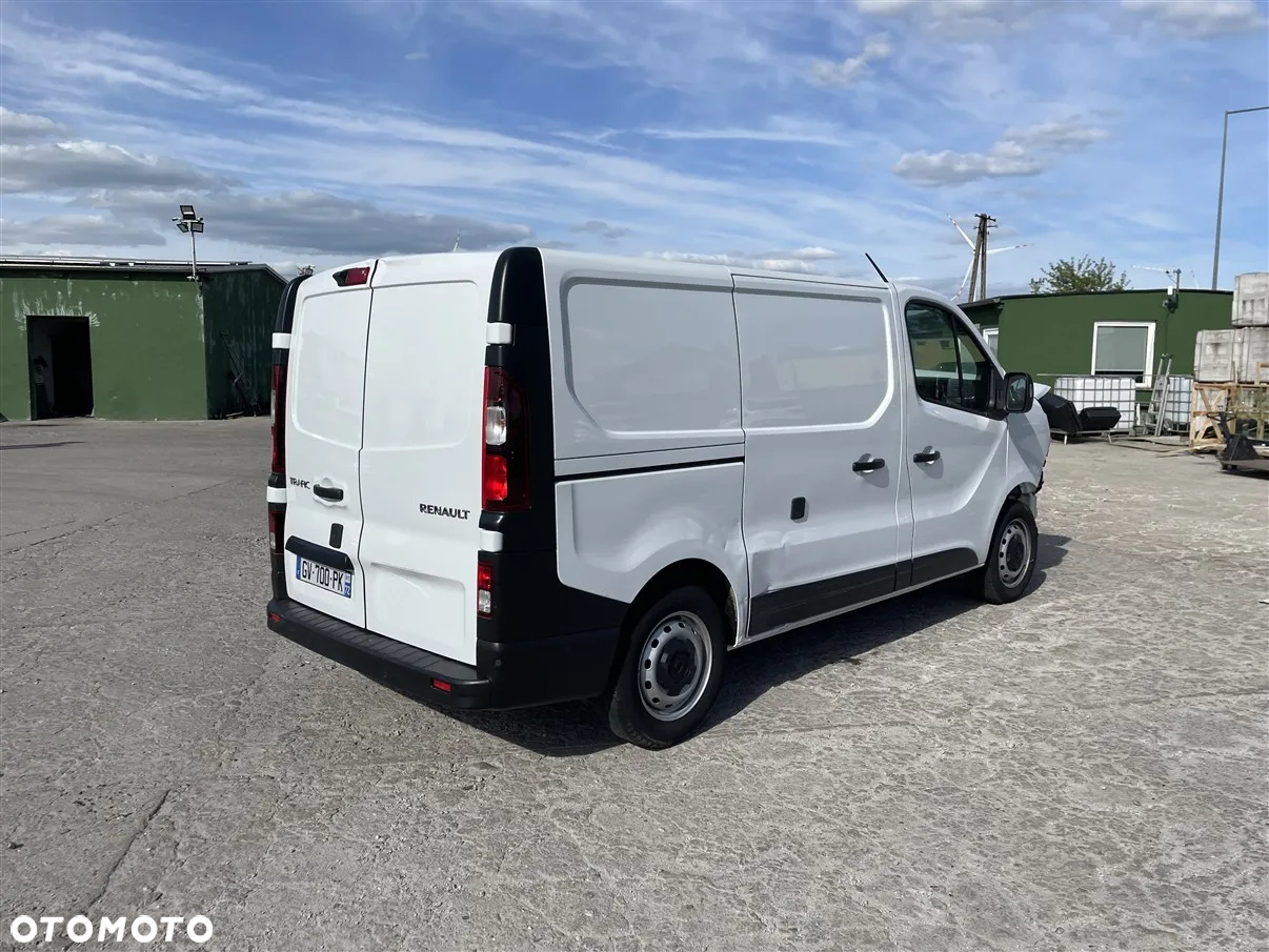 Renault TRAFIC - 8