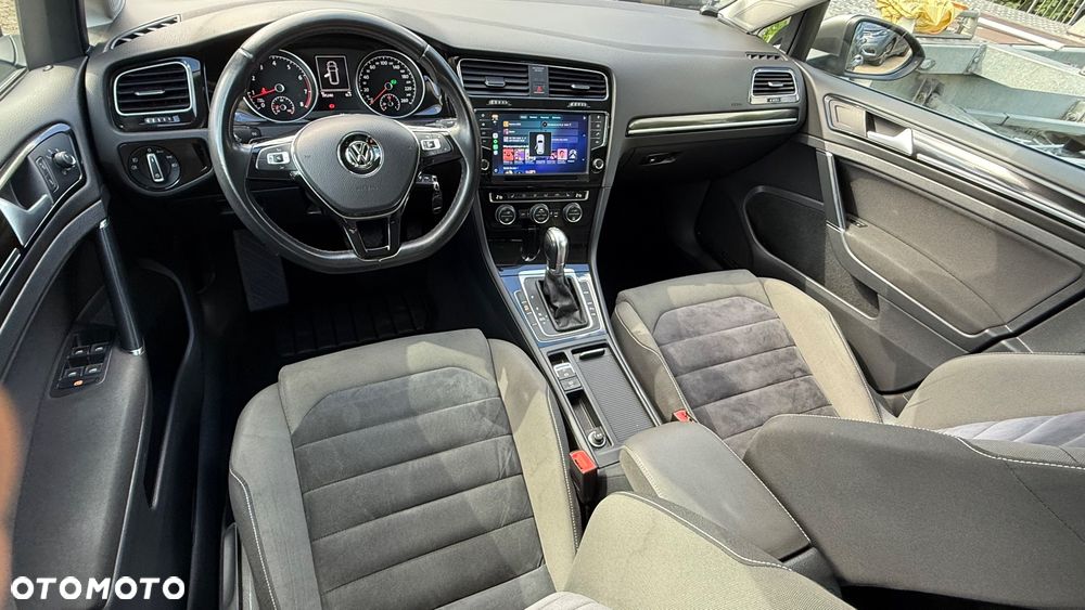 Volkswagen Golf 1.4 TSI BMT Highline DSG - 11