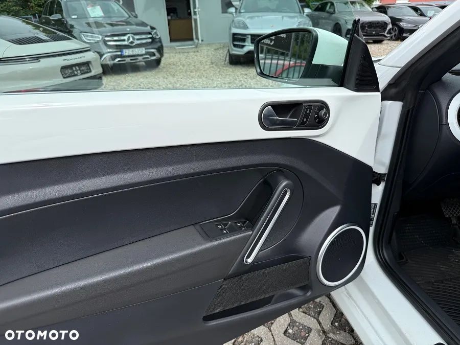 Volkswagen Beetle - 11