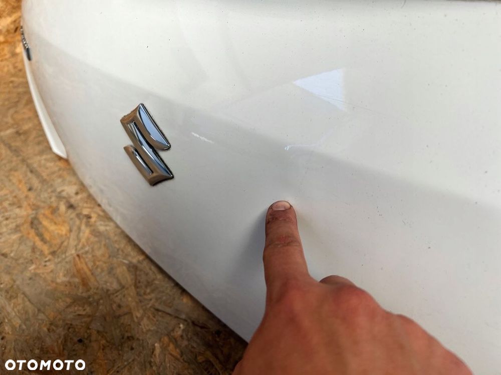 KLAPA TYŁ pokrywa bagażnika SUZUKI SWIFT MK7 VII Lakier: 26U - 13