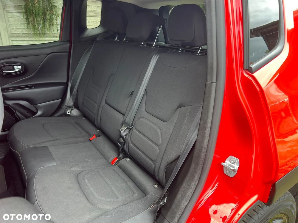 Jeep Renegade 1.6 E-torQ Longitude Adventure Edition - 31