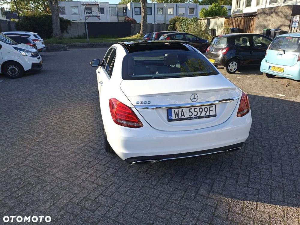Mercedes-Benz Klasa C 300 7G-TRONIC - 18