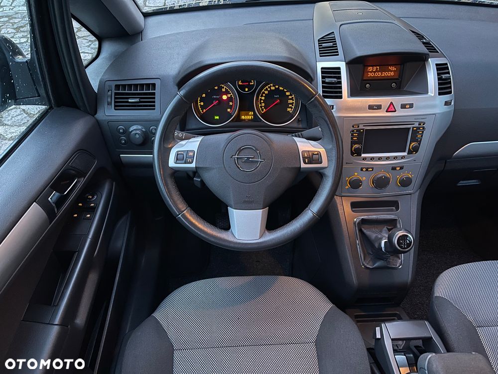 Opel Zafira Tourer 1.8 Edition - 6