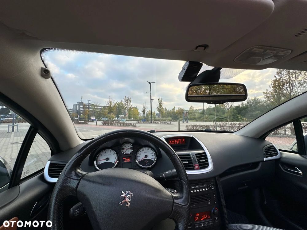 Peugeot 207 CC - 37