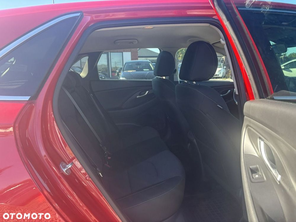 Hyundai i30 - 34