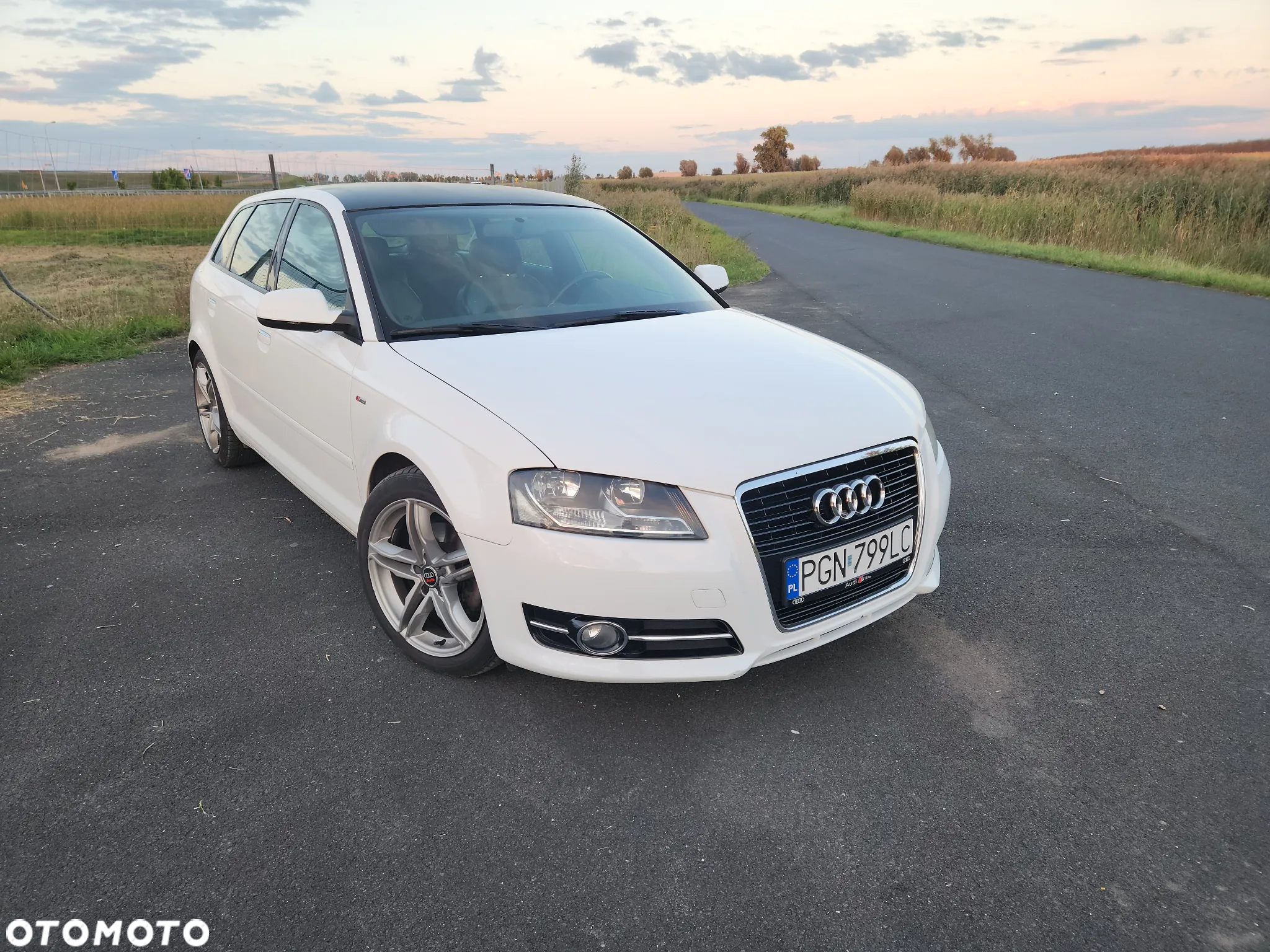 Audi A3 Sportback - 2