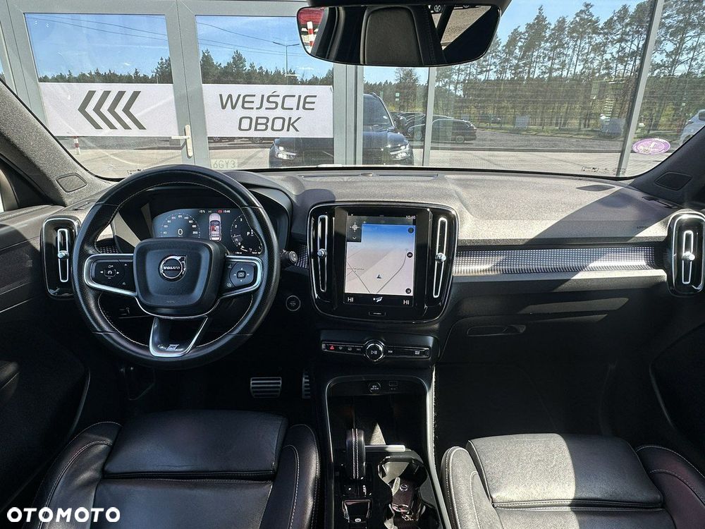 Volvo XC 40 - 9