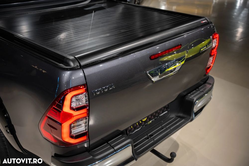 Toyota Hilux 2.4D 150CP 4x4 Double Cab AT Executive - 21