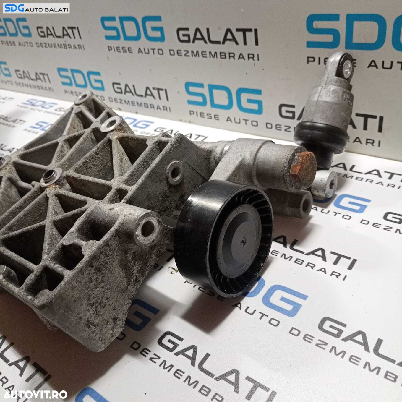 Suport Rola Accesorii Compresor AC Aer Conditionat Clima Motor SsangYong Rodius 2.7 XDI 2004 - 2012 Cod A6652340539 6652340539 [2467] - 6