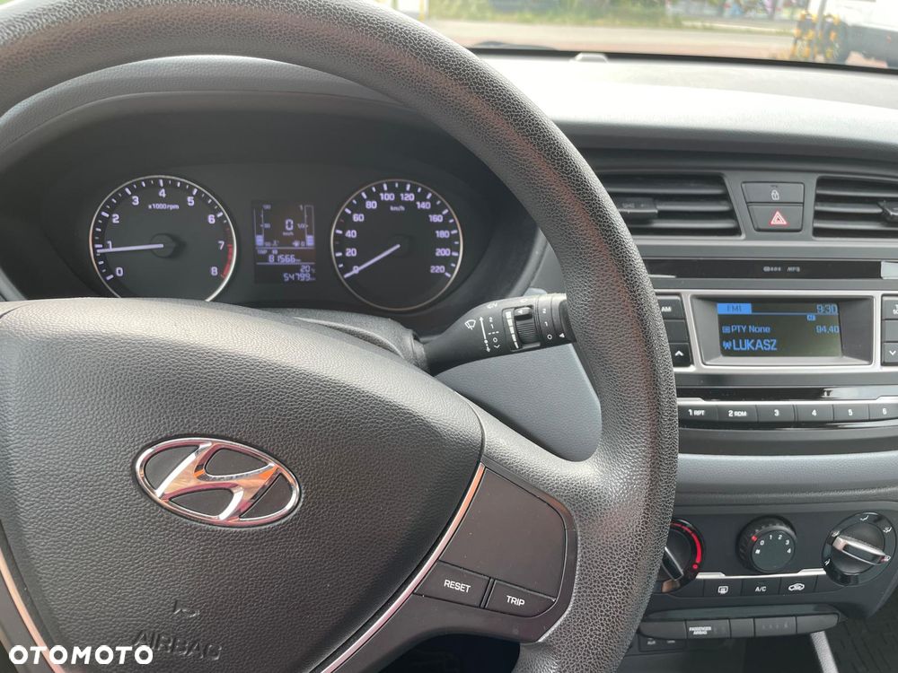 Hyundai i20 1.2 Classic Plus - 10