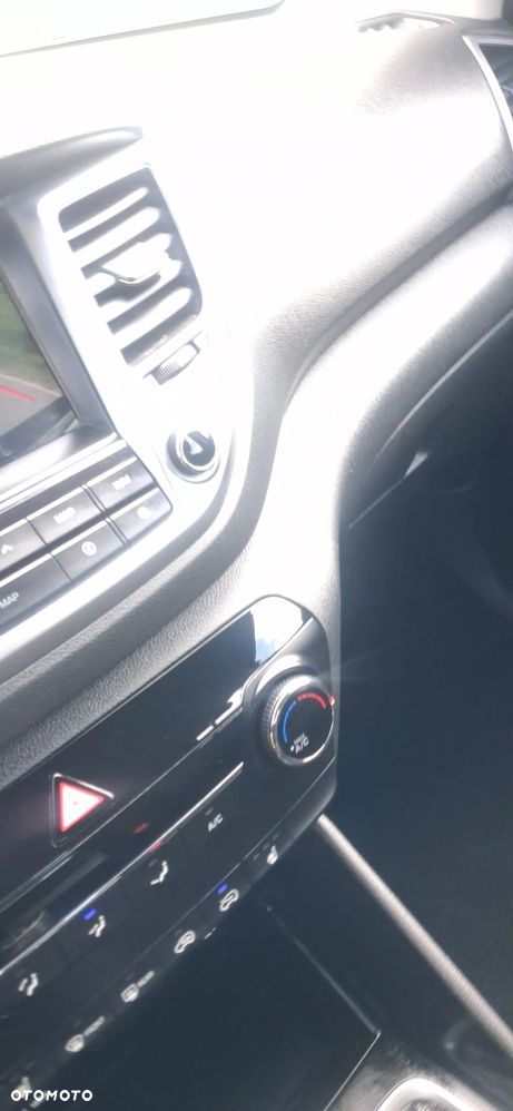 Hyundai Tucson blue 1.6 GDi 2WD Navi - 31