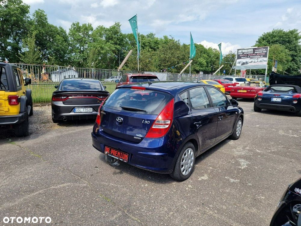 Hyundai i30 1.6 CRDi Comfort - 3