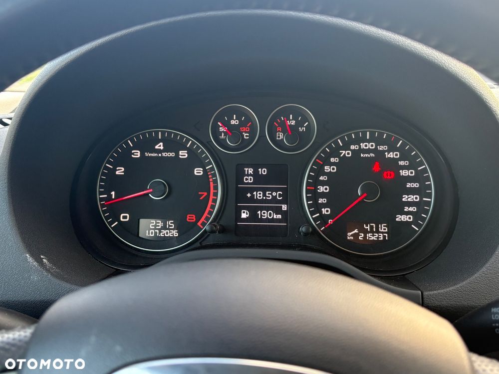 Audi A3 Sportback 1.8 TFSI Ambition - 16
