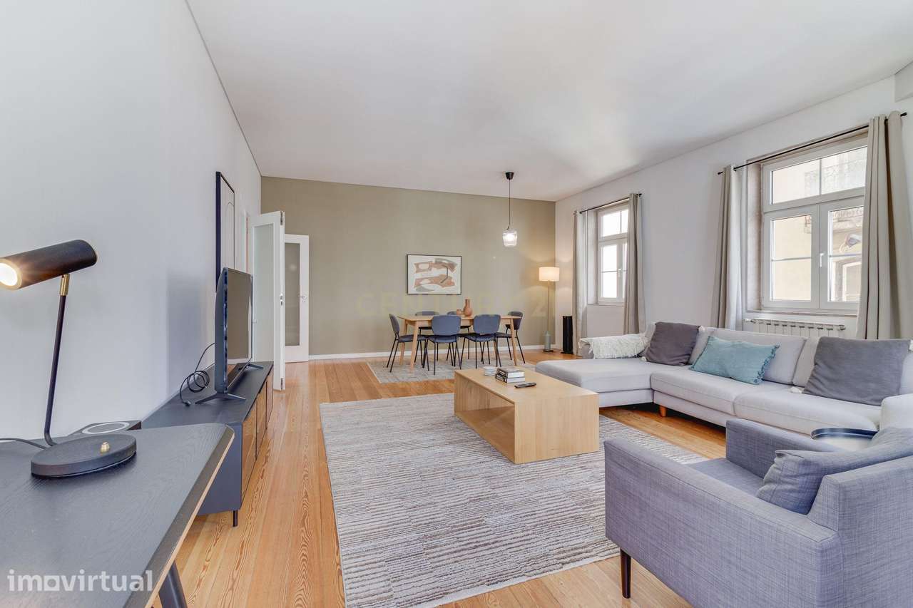 T2 de charme com 105m² na Baixa-Chiado | Rua da Misericórdia | Pronto - Grande imagem: 4/25