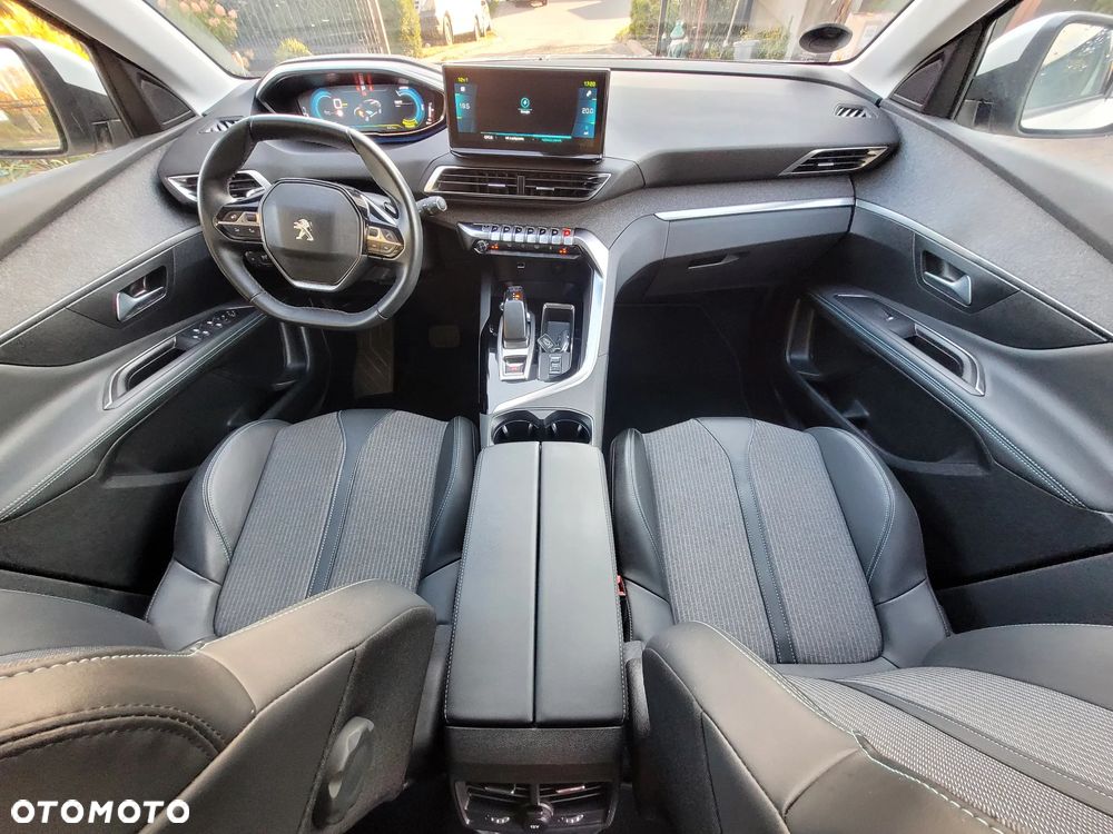 Peugeot 3008 1.6 PureTech Hybrid PHEV Allure Pack S&S EAT8 - 9