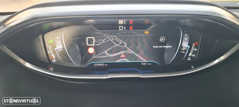 Peugeot 5008 BlueHDI 130 EAT8 Allure Business-Pack - 26